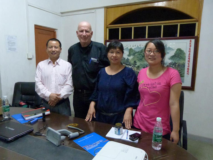 Willkommen Österreich Freund Peter, komm zu Nuote Metals